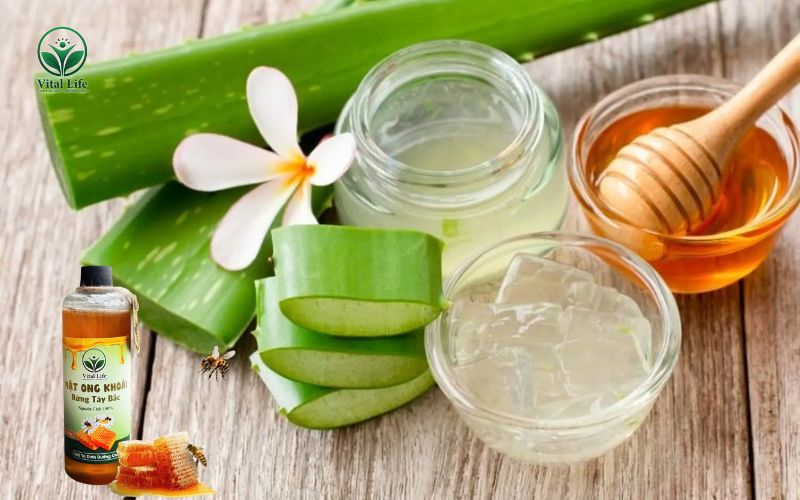 Công thức mặt nạ mật ong khoái và nha đam 